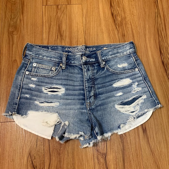 AEO Vintage Hi-Rise Festival Distressed Jean Short - Picture 2 of 13